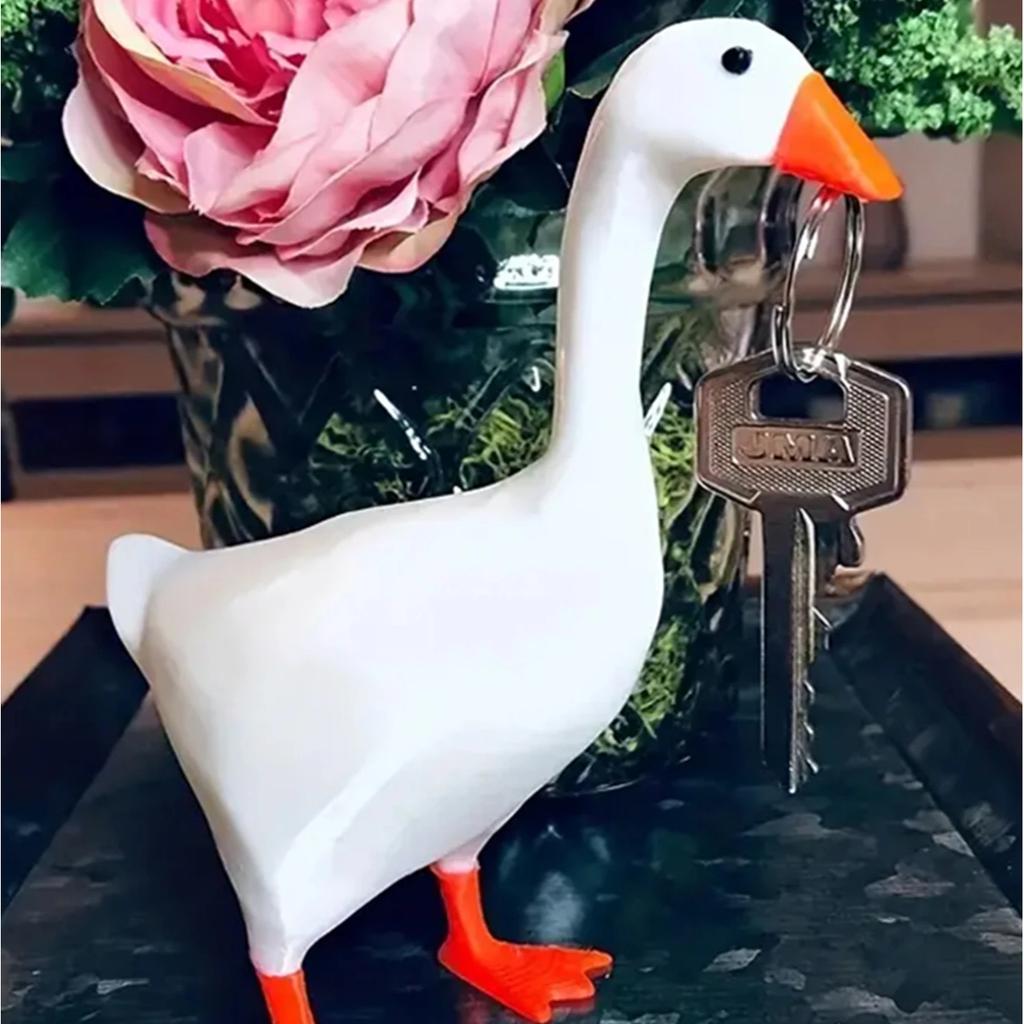 1pc Magnetic Goose Key chain home decoration sculpture office desk decoration resin goose duck sculpture tool rack home