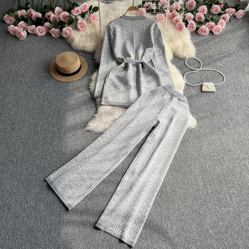 Chic Women's V-neck Cardigan & High-waisted Wide-leg Pants Set