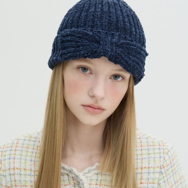 

Brown Hat Rosette Beanie - Denim Yarn Navy