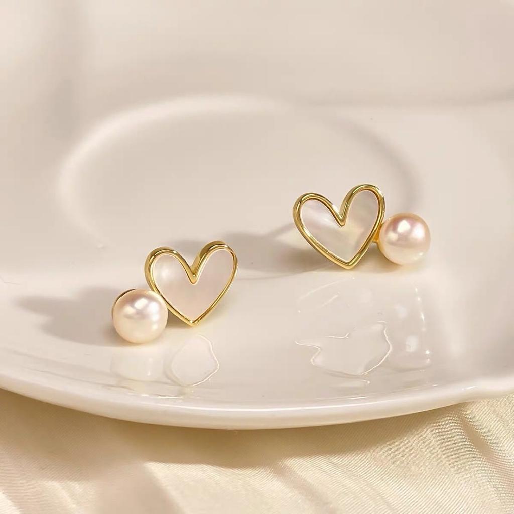 Natural Freshwater Pearl Earrings Women's Design Sense Love Stud Earrings New Korean Ins Sense Retro Earrings Silver Needle Tide