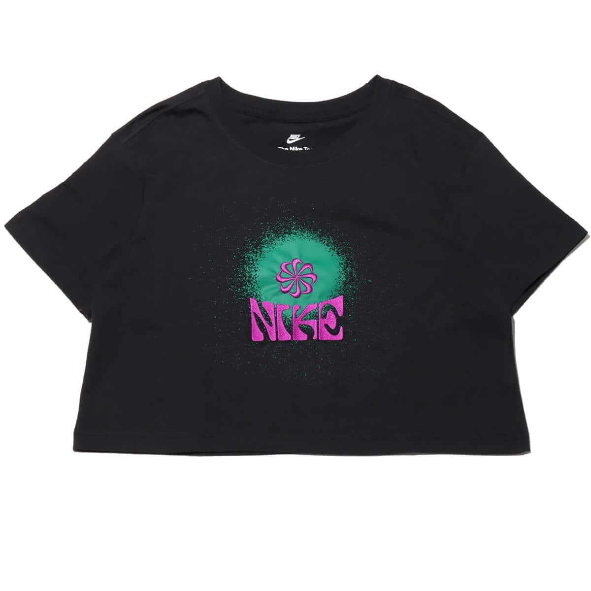 

New Nike Sportswear Women s Graphics Embroidered T-shirt Black FV4231-010 S