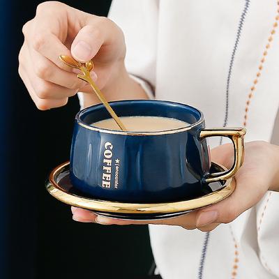 Keramická sada šálků na kávu domácí kancelář šálek na odpolední čaj se lžičkou pár muži a ženy snídaňový šálek