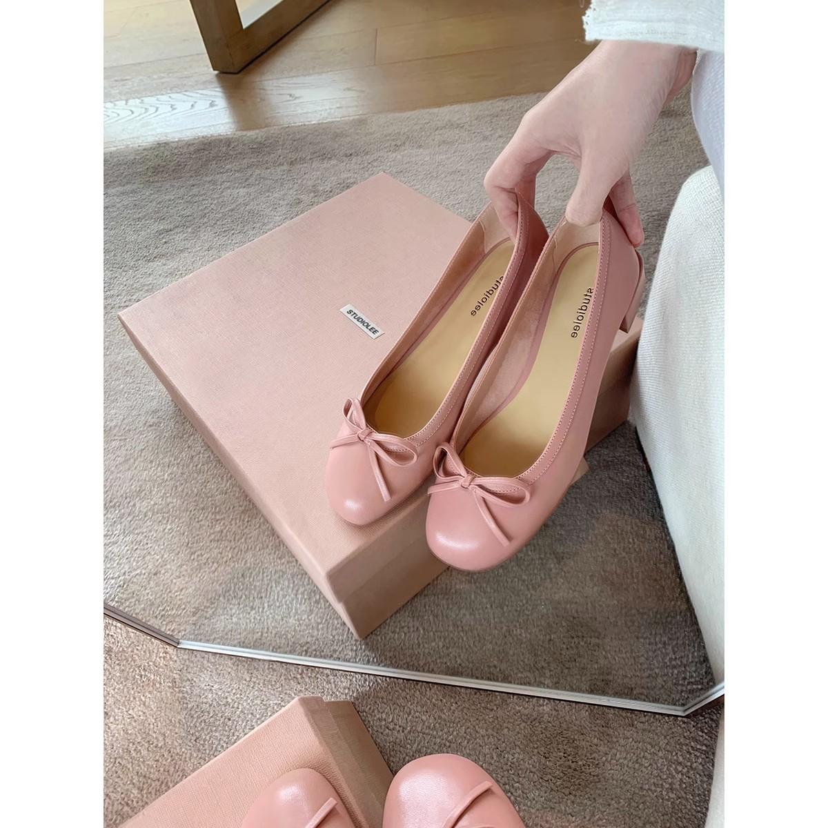 

Spot second hair! Grape mother same shoes secret love mood round head shallow mouth bow thick heel ballet single shoes women 40