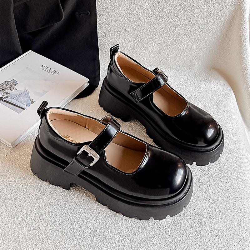

Туфли Мэри Джейн женские 2025 осень новые на платформе с увеличением роста универсальные одинарные туфли в стиле колледжа туфли JK японские маленькие кожаные туфли женские 35