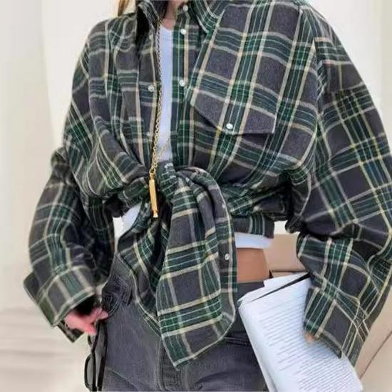 2024 Autumn Women's Retro Plaid Loose Lapel Shirt with Long Sleeves and Pocket