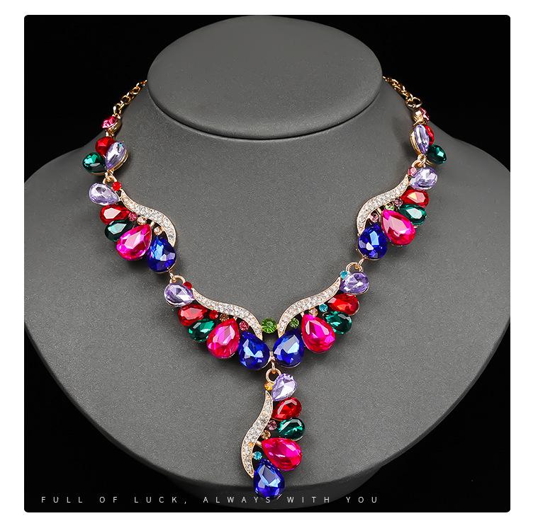 Luxury European & American Teardrop Gemstone Jewelry Set: Necklace and Earrings for Evening Banquets