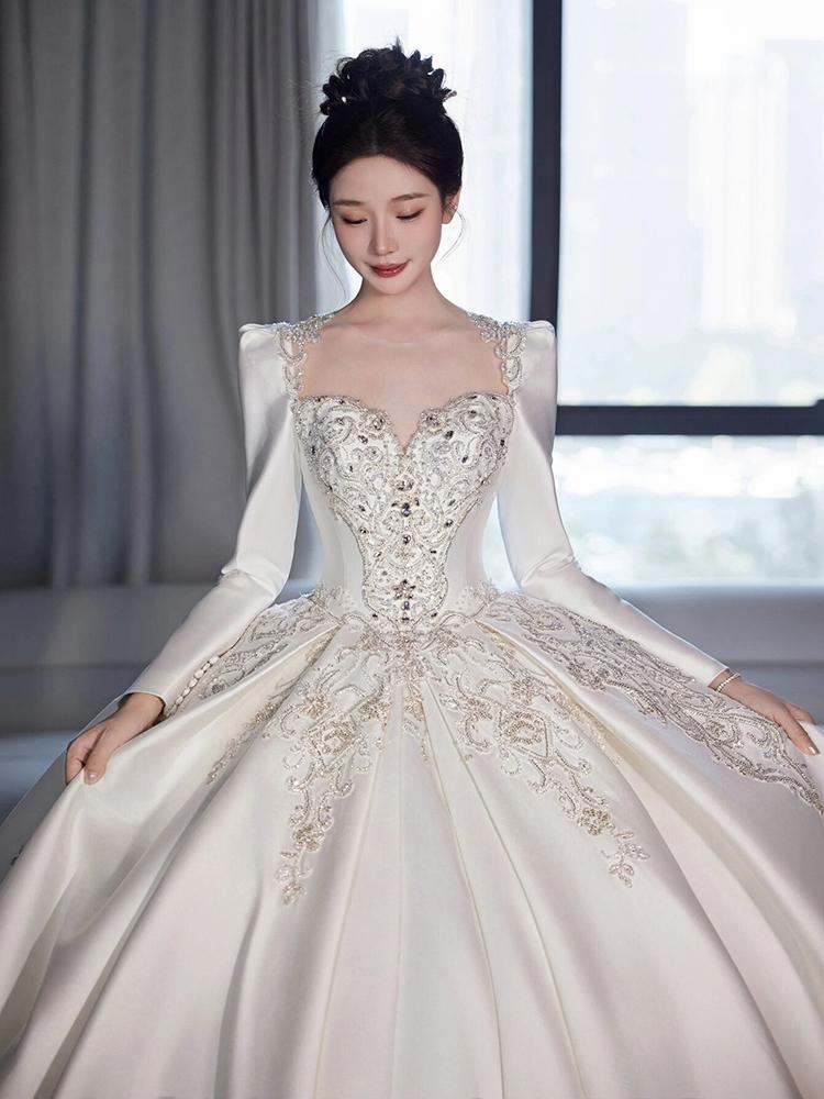 Elegant Long Sleeve Satin Wedding Dress for plus Size Pregnant Women Outgoing Vintage Slimming Winter Wear Korean Style