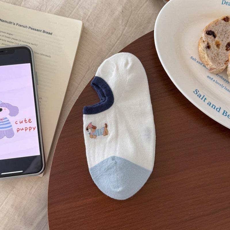 Summer Low-cut Short Socks for Women Featuring Cartoon Dog Design, Anti-slip, Invisible, Cotton, Sweat-absorbing and Breathable Socks
