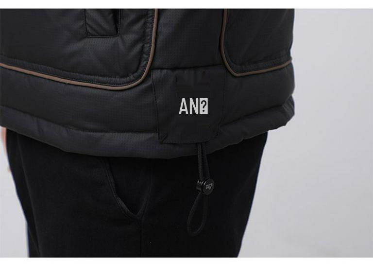 2025 Men's Winter Down Jacket: Short Stand-up Collar, Casual Fashion, Thickened for Warmth and Cold Protection