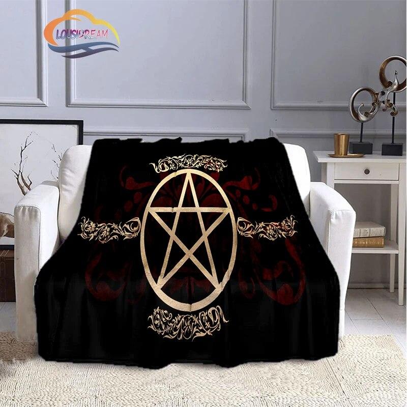 Pentacle & Moon flanellfilt, Skull Witchy Wicca Pagan Black and White Mystical Gothic Solfilt
