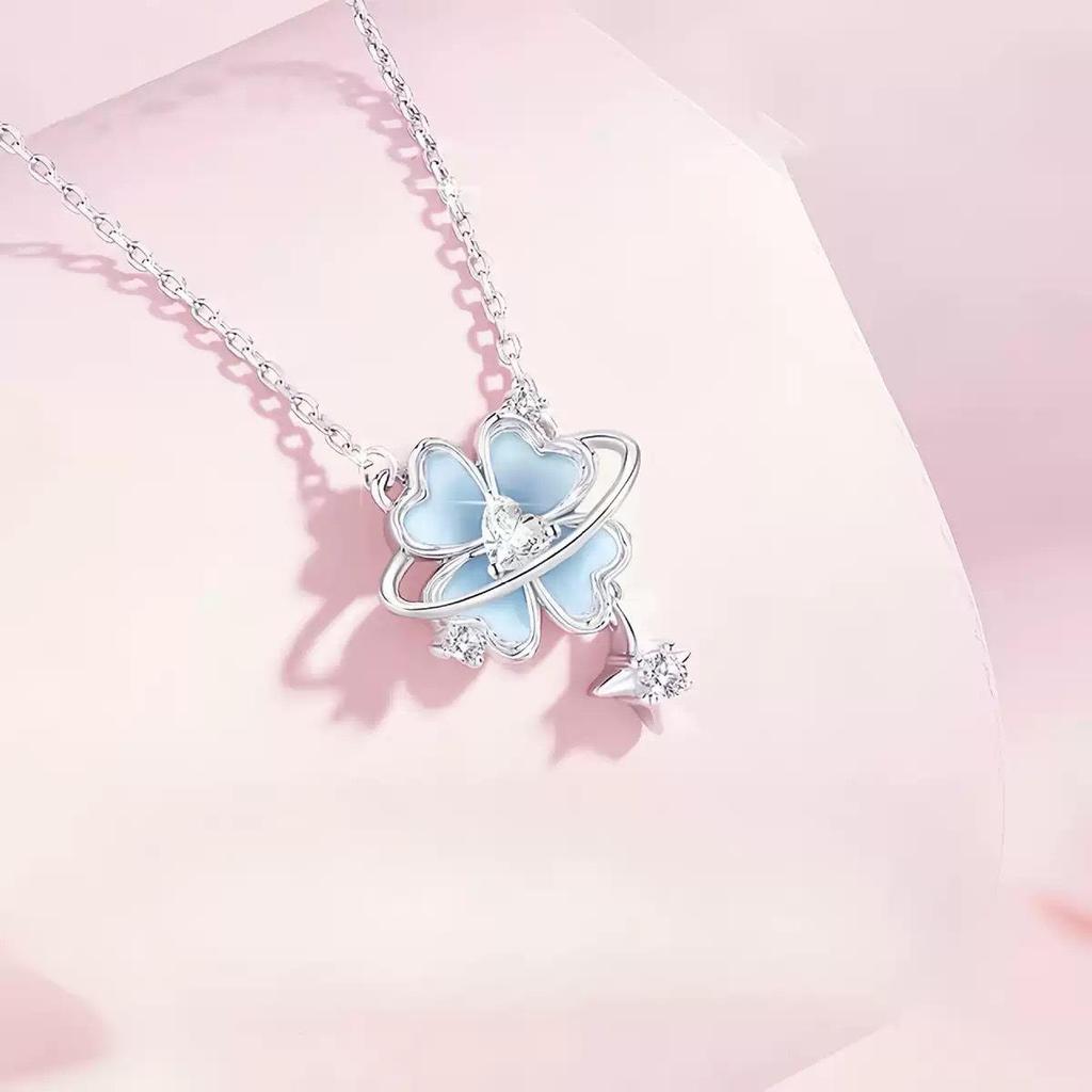 Four-Leaf Clover Luminous Enamel Necklace - Women's Light Luxury Clavicle Chain Holiday Gift