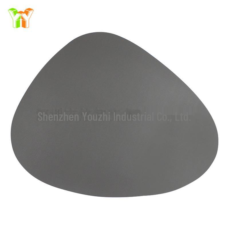 

Набор двухсторонних водонепроницаемых и маслостойких салфеток из скандинавской искусственной кожи под столовые приборы 45*36.5 Placemat