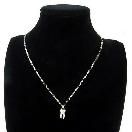 Vintage Legierung Anhänger Halskette: Kreatives DIY-Design