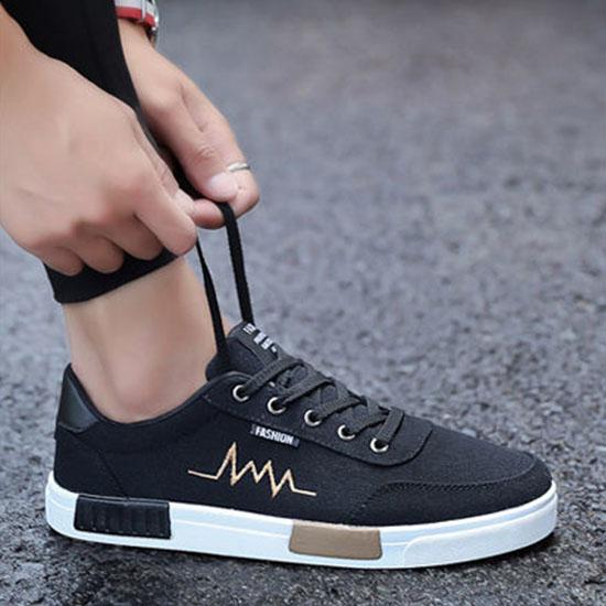 Buty płócienne męskie wiosenne oddychające buty casualowe męskie antypoślizgowe All Match niskie buty męskie trendy buty do skateboardingu