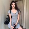 Gray U-neck short-sleeve dress for women, summer petite pleated waist-cinching A-line skirt, spicy girl short skirt, waist-cinching skirt