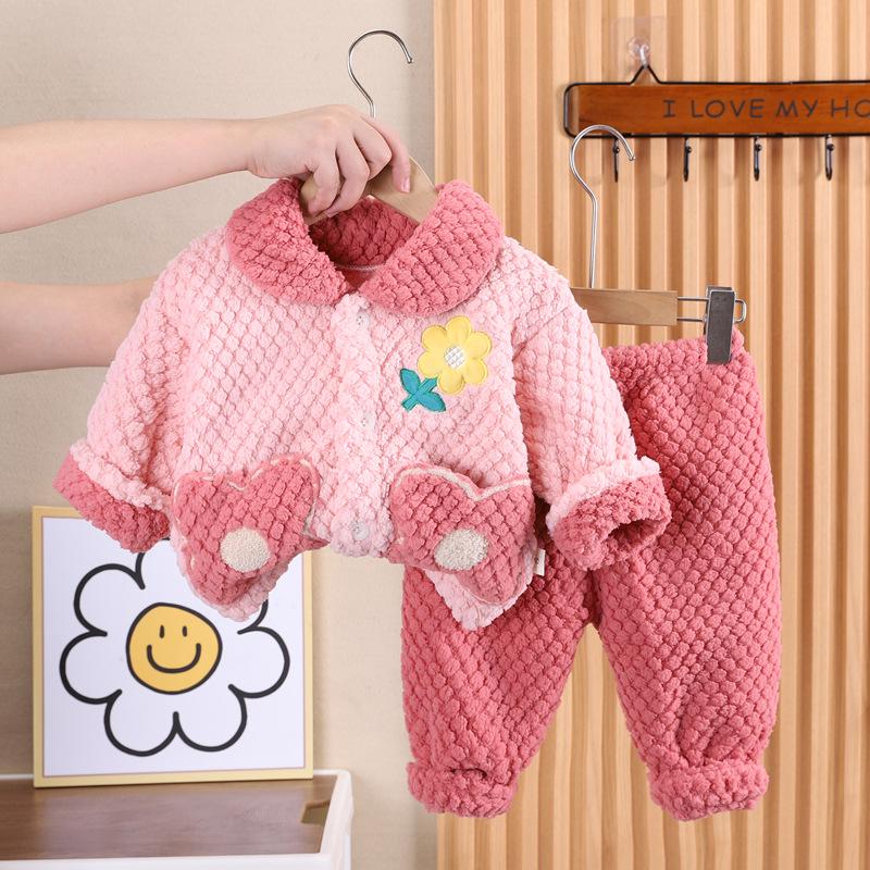Kuscheliger Flanell-Winterpyjama für Babys – Warmes und flauschiges Nachtwäscheset für Kinder