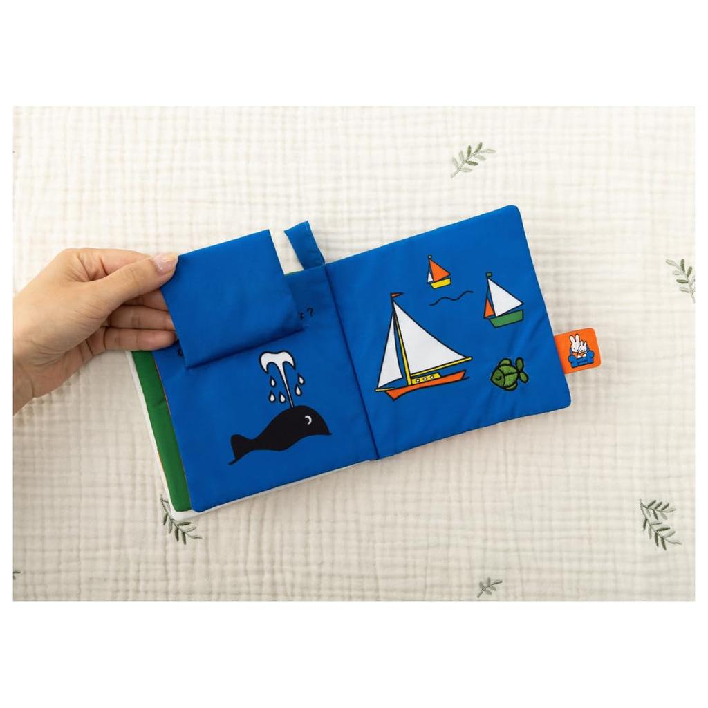 Bruna Min Første Bruna Lekbar og Vaskbar Stoffbildebok Kjøretøy Plysjleke Høyde ca. 12 cm