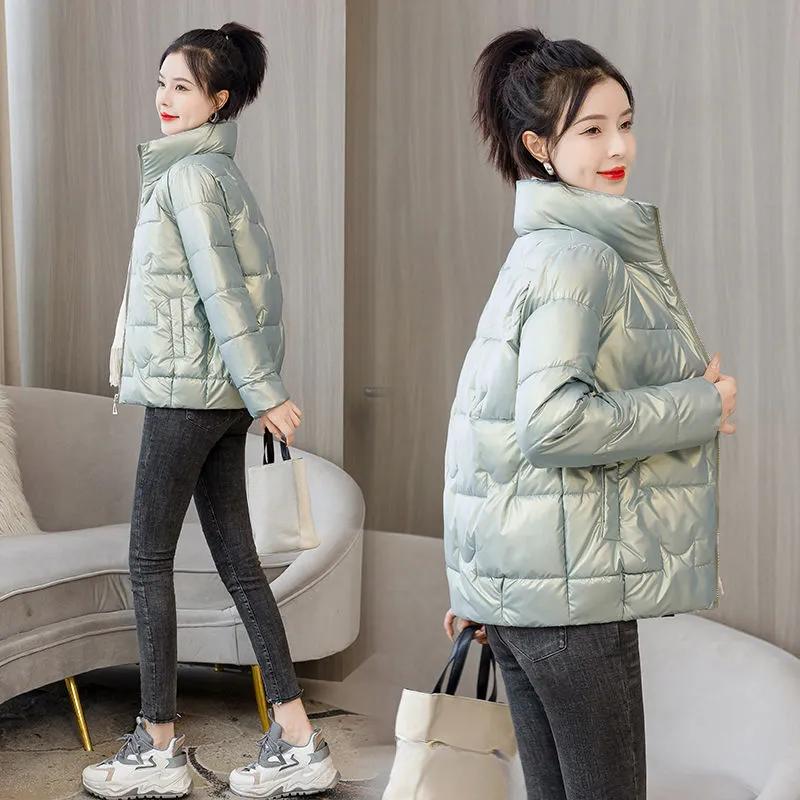 Plus Size 5XL Vinter glanset engangs polstret jakke for kvinner Kort stående kragejakke Koreansk versjon av den tykke dunjakken for kvinner