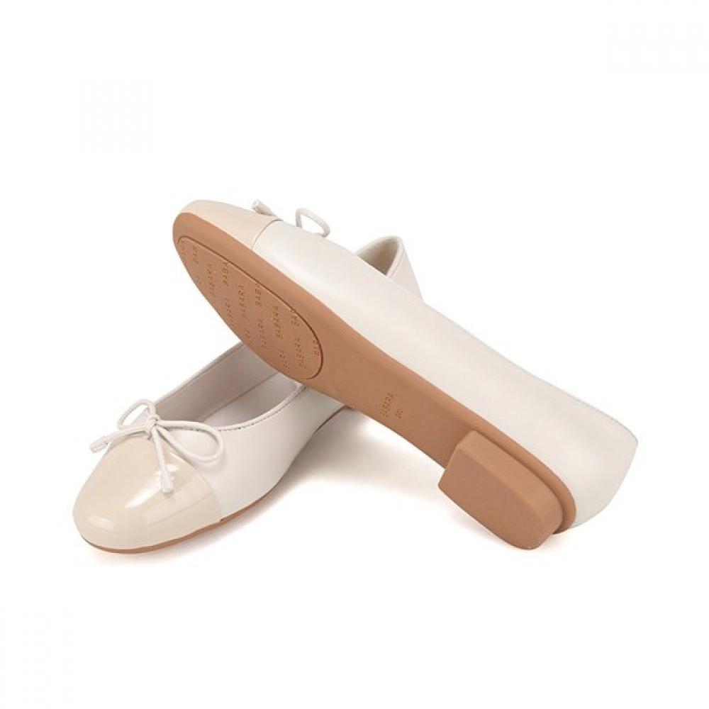 Barbara Lambskin Enamel Combi Ribbon Flat 1.5cm Bbj182iv