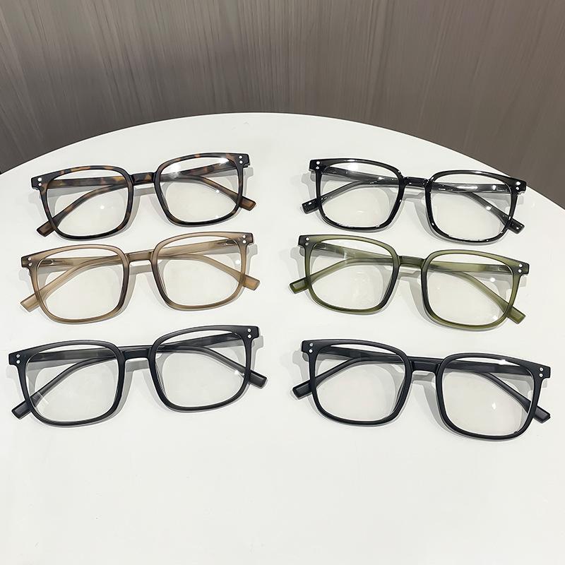 Customized Tr90 Elastic Elderly Spring Foot Glasses, Advanced Crystal Blue Reading Glasses, Simple And Ultra-Light Flower Glasses