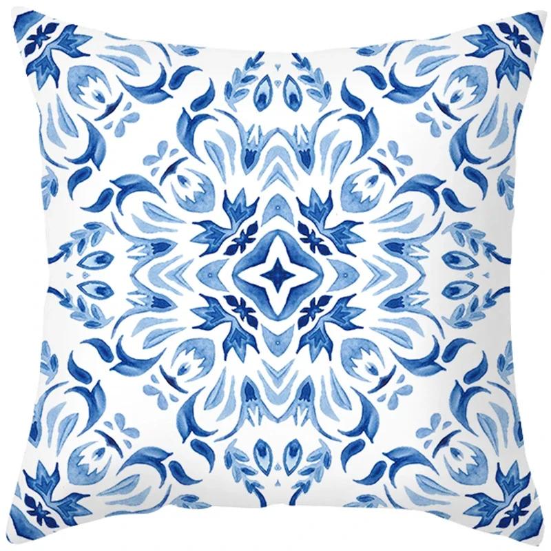 Home Decor Blue and White Floral Pattern Pillow Covers Pattern Cushion Cover Suitable for Sofa Bedroom Car Pillow Cover