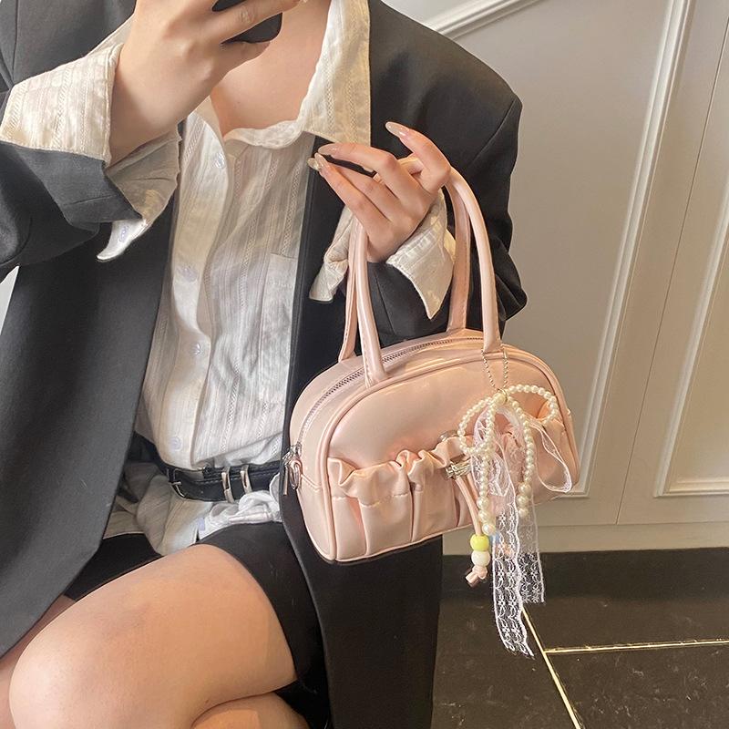 Niche Pleated Portable Bowling Bag Women's New Trendy Spring Fashion Pillow Bag Messenger Bag Trendy