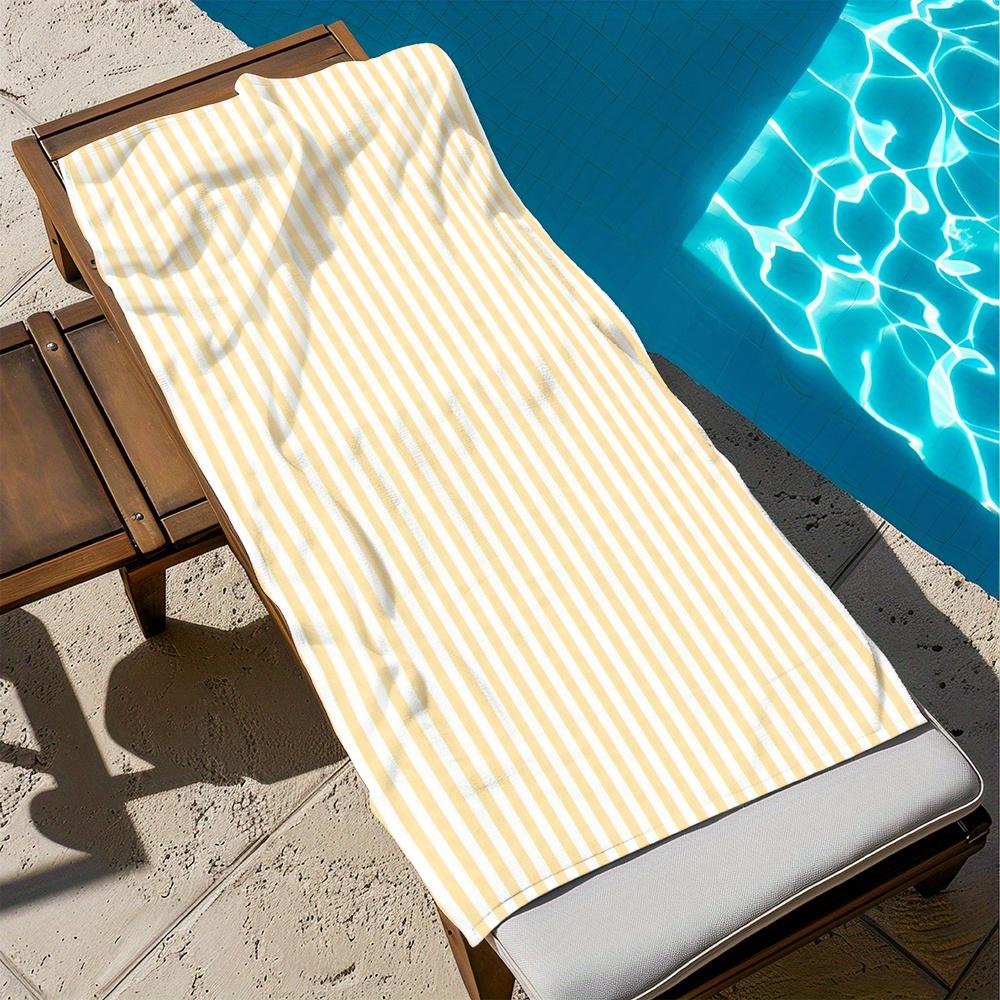 1 Gelb-Weiß gestreiftes Strandtuch Einseitiger 2D-Druck Weiches saugfähiges schnelltrocknendes Strandtuch Pool Strand Urlaub Frische Atmosphäre Geschenk