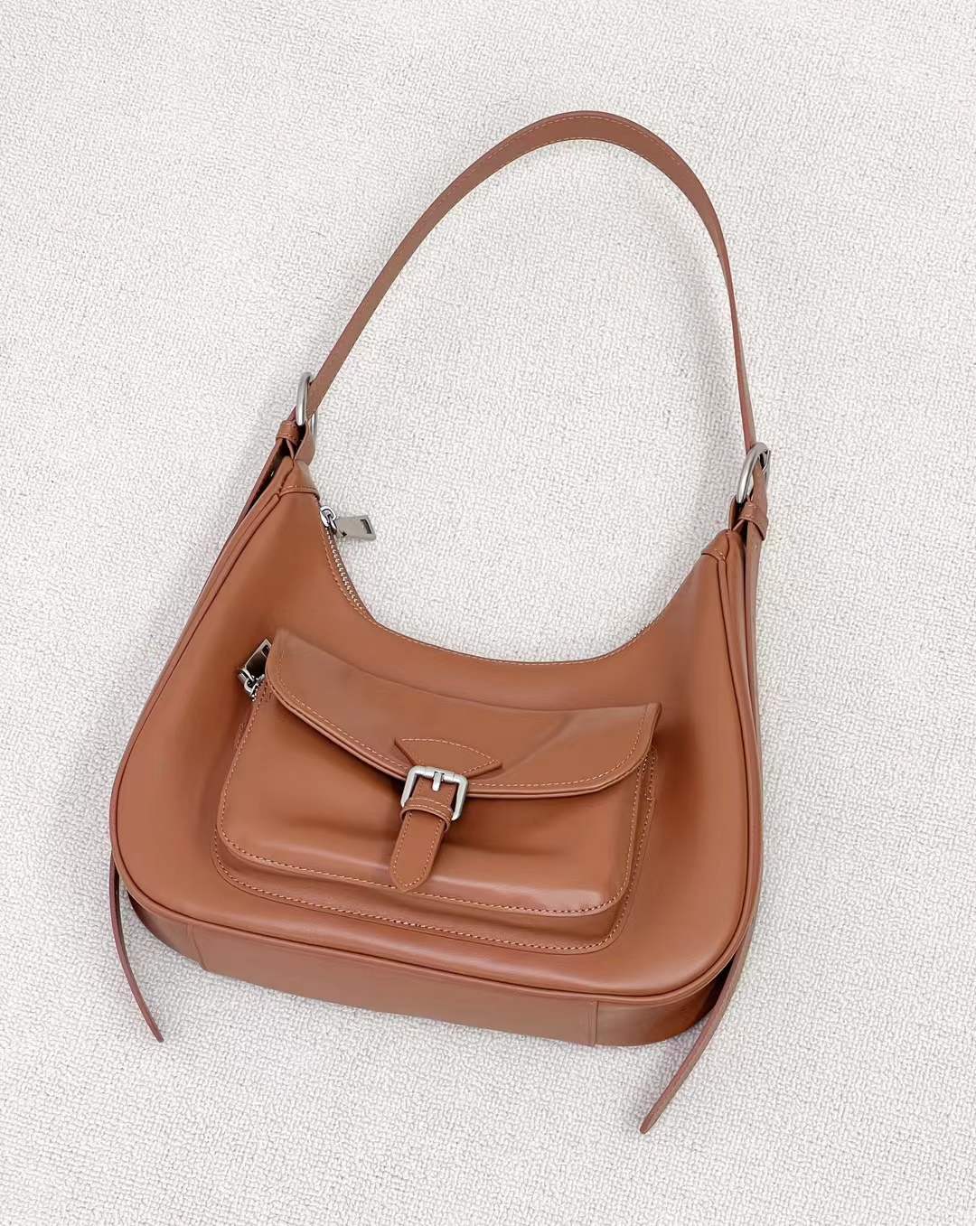 

Fashion Leather Saddle Bag Armpit Women s Bag Large Capacity Shoulder Bag Factory Handbag Small Tote Bag 30x9x25 CM