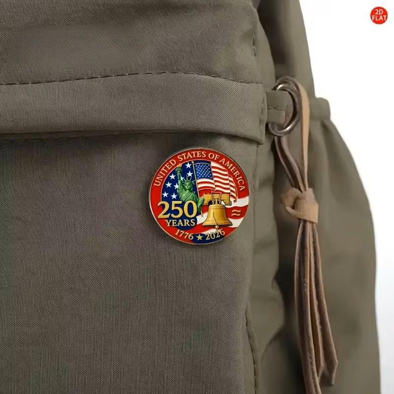 American 250th Anniversary Independence Day Commemorative Alloy Brooch Designed with Statue of Liberty, Stars and Stripes серебряный