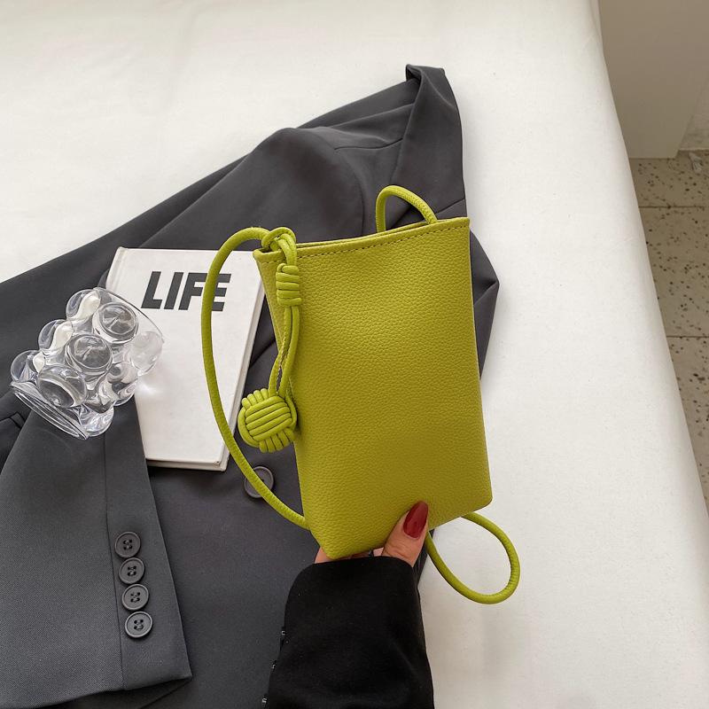 Nischen-Design, schlichte Textur, kleine quadratische Tasche 2025 Frühling neuer Modetrend Damen Schulter-Umhängetasche