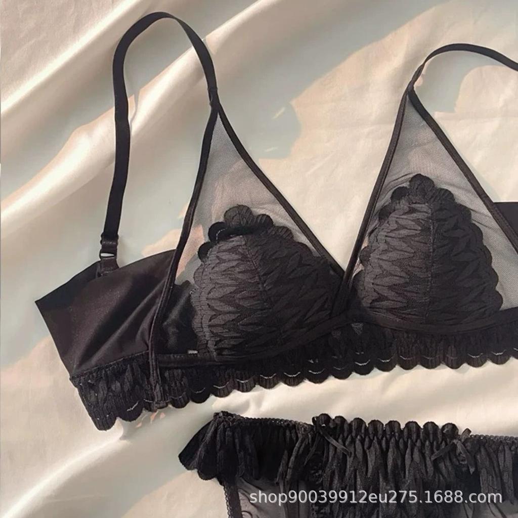French ultra-thin triangle cup underwear sexy deep V pure lace bra thin breathable small chest no steel ring summer