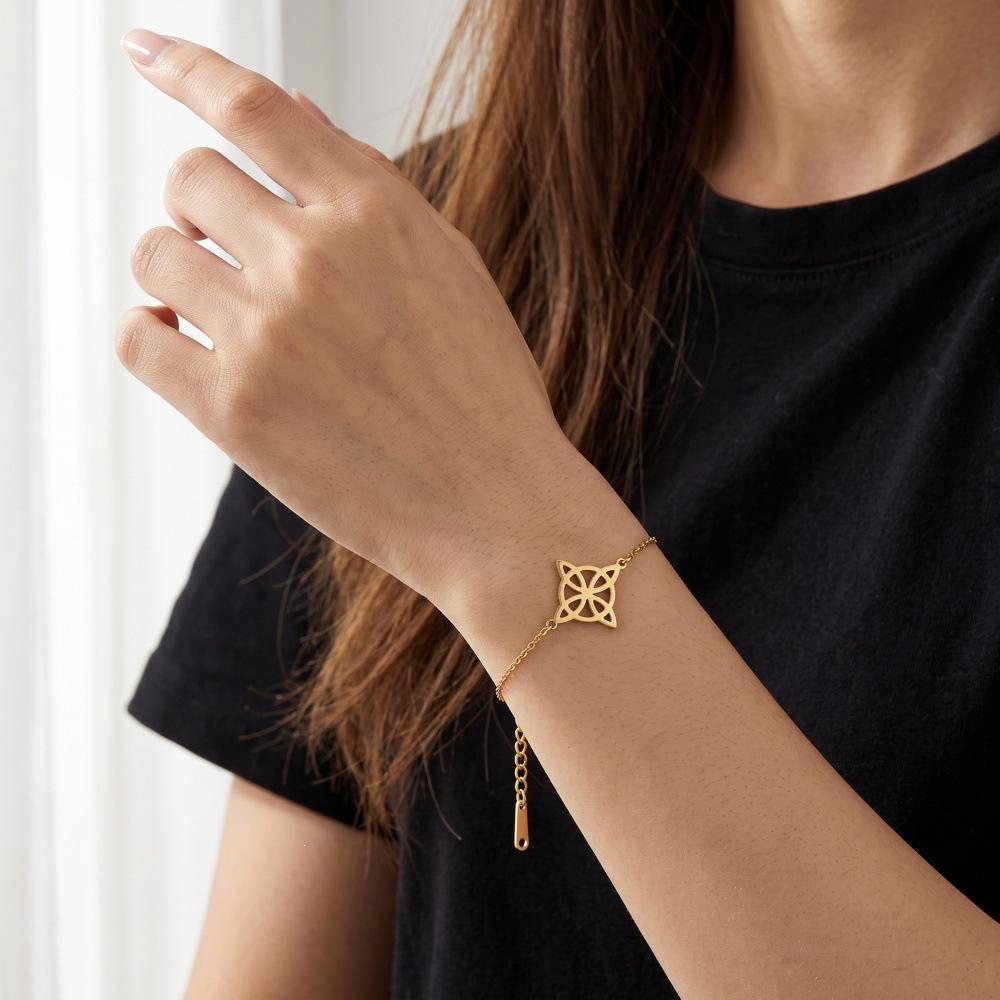 Witch Knot Adjustable Stainless Steel Hollow Bracelet - Fashionable Beach & Summer Accessory