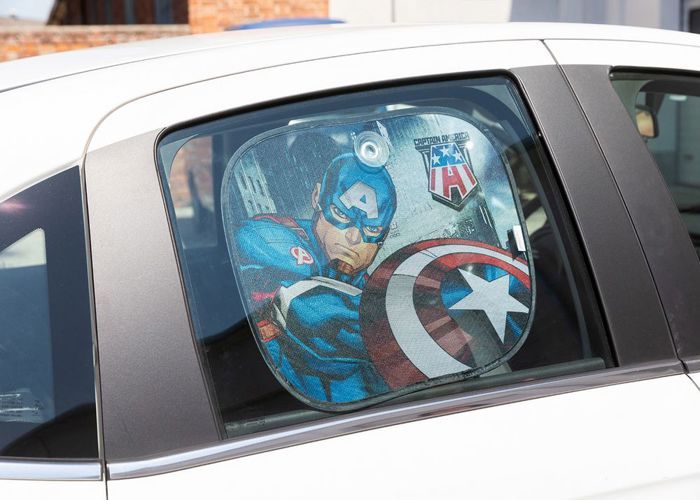 Side Sun Shades - Tataway - Captain America - 44x35 Cm - UV Protection - Suction Cup