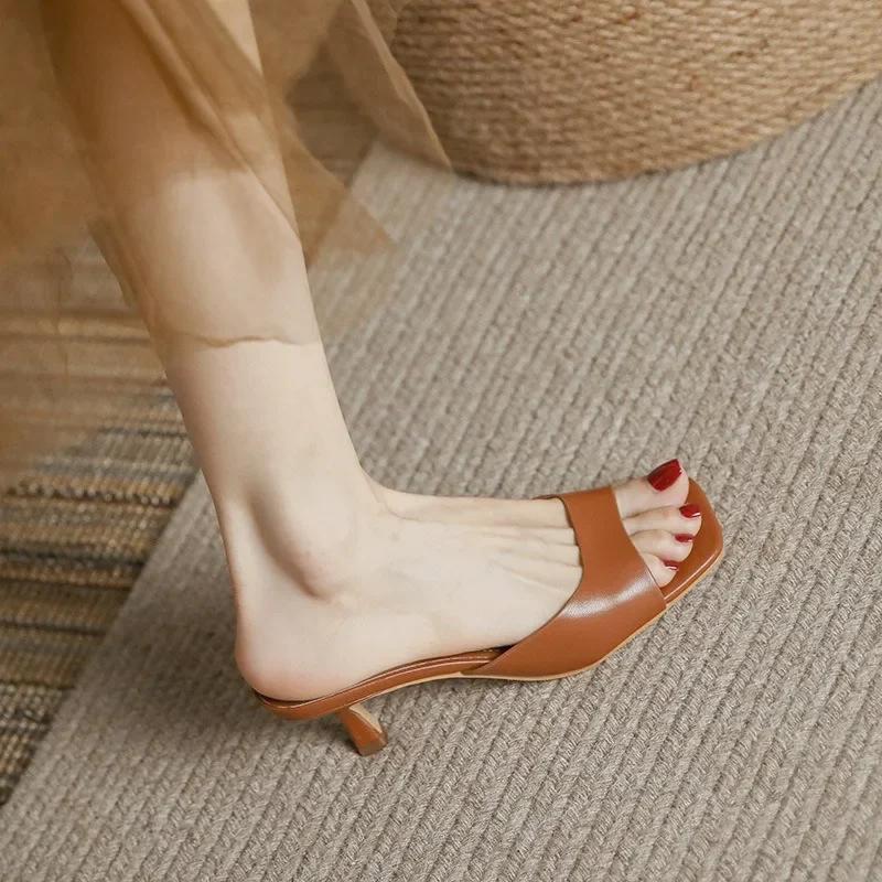 Sandali Pantofole Estive da Donna in Pelle con Tacco Sottile Francese Sandali da Donna Pantofola Dolce a Punta Tonda Scarpe da Donna