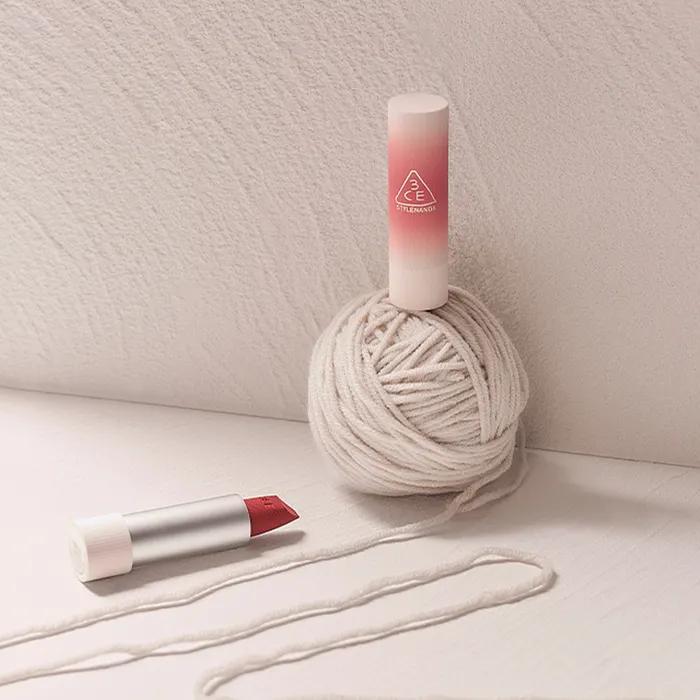 Cashmere Hug Lipstick (Free Multi Brush)