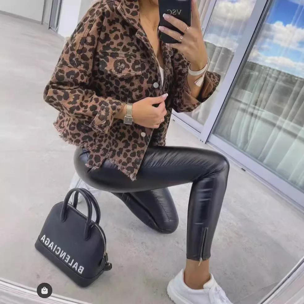 2024 Jeansjacke mit Leopardenmuster: Europäischer und amerikanischer Stil, Frühling/Herbst, langärmlig, kurz, locker, lässige Passform für Damen.