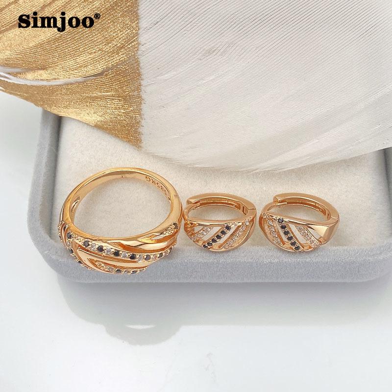 SIMJOO Romantiska Roséguld Örhängen Mode Utsökta Ihåliga Svartvita Linje Zirkon Ring och Örhängesset