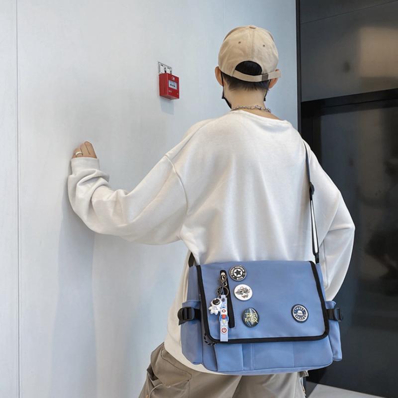 Trendige Nylon-Crossbody-Tasche für Herren, große Kapazität, japanischer Stil, Messenger Bag, lässige Schultertasche im Harajuku-Stil, Sac Bags