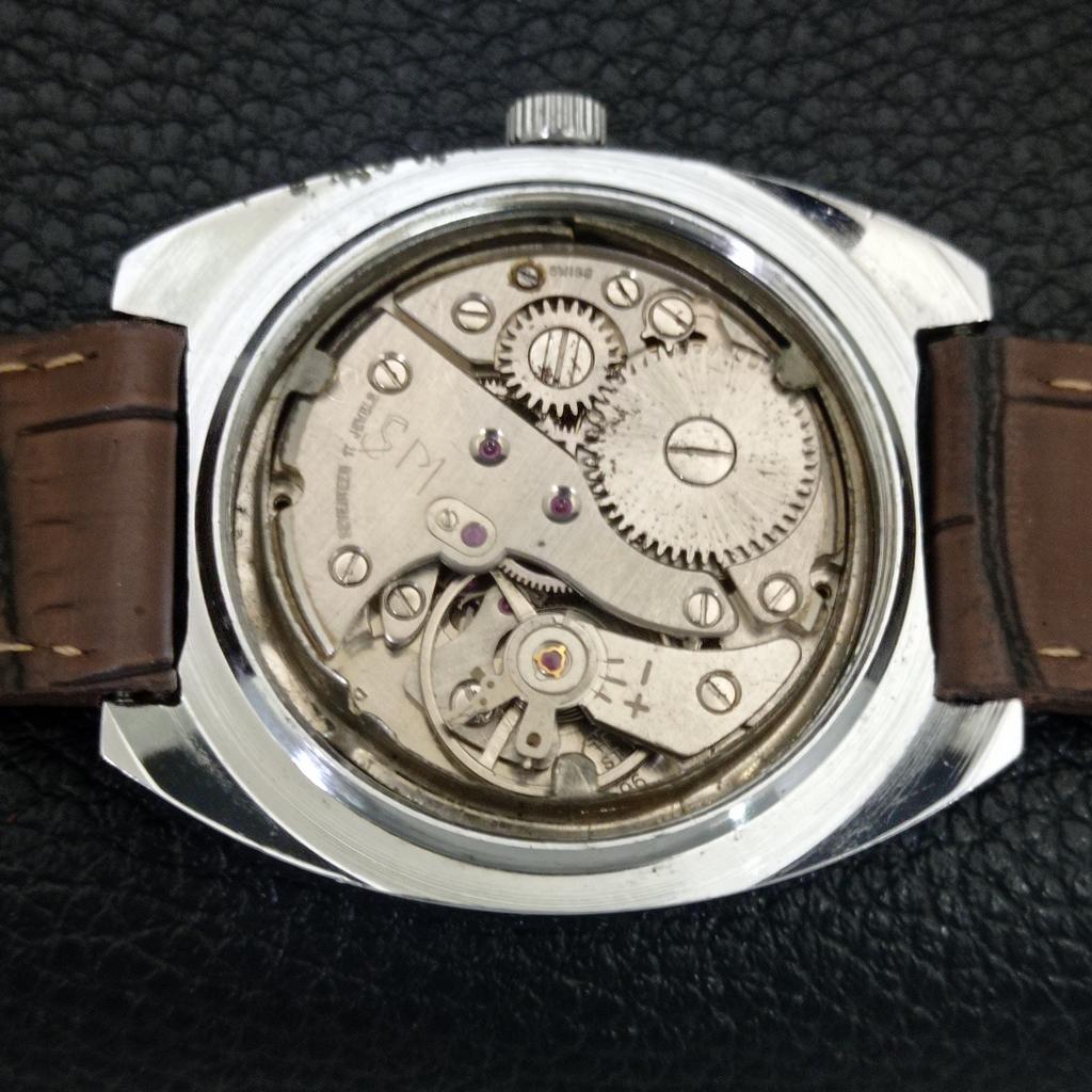 RELÓGIO MASCULINO SUÍÇO VINTAGE REFORMADO DE COROA MANUAL COM MOSTRADOR CINZA a704630-1