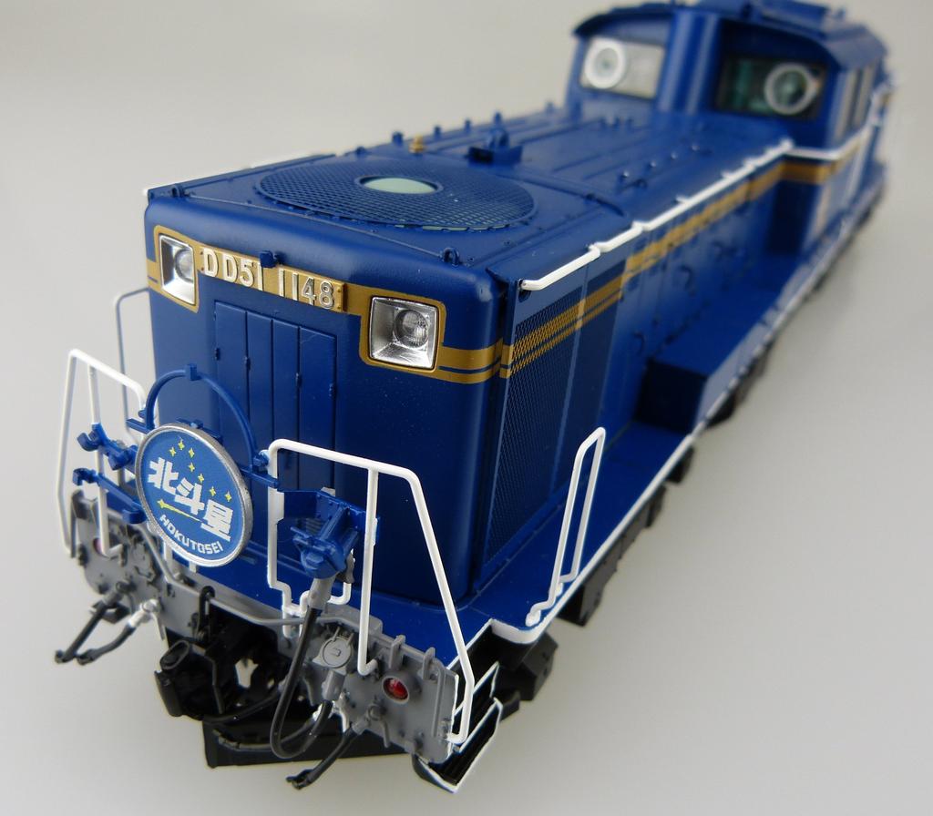 AOSHIMA Train Museum OJ Series Diesel Locomotive DD51 Hokutosei Plastic Model 1/45 No.1