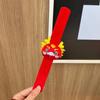 Brățară palmă de Anul Nou Chinezesc Roșu Desene Animat Dragon Leu Fuzzy Anul Dragonului Snap Band Decorare Copii Adulti Cadou Festivalul de Primăvară