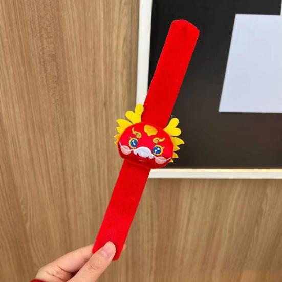 Brățară palmă de Anul Nou Chinezesc Roșu Desene Animat Dragon Leu Fuzzy Anul Dragonului Snap Band Decorare Copii Adulti Cadou Festivalul de Primăvară