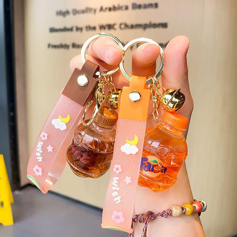 Charming Acrylic Keychain With Liquid Drift Bottle Design For Bags And Cars
