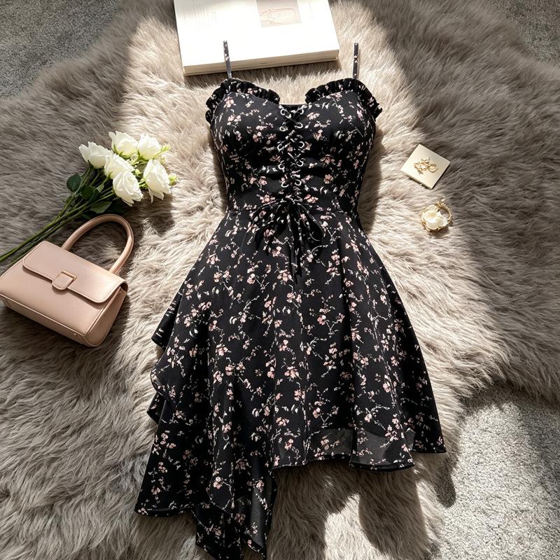 Pure French floral suspender skirt spring and summer new niche design feeling Spice girl waist floral dress