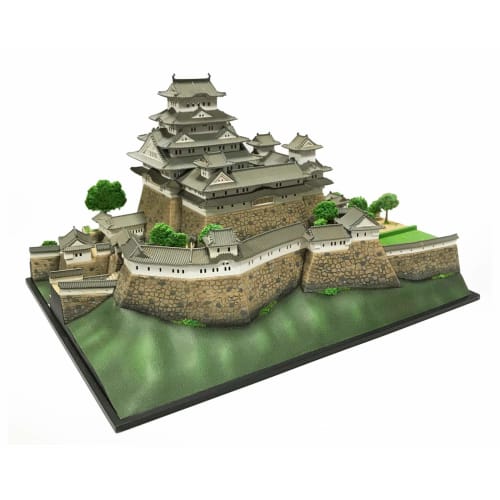 Doyusha 1/500 Scale Plastic Model of Japan's Famous Castle, Heisei Himeji Castle (White Egret Castle)