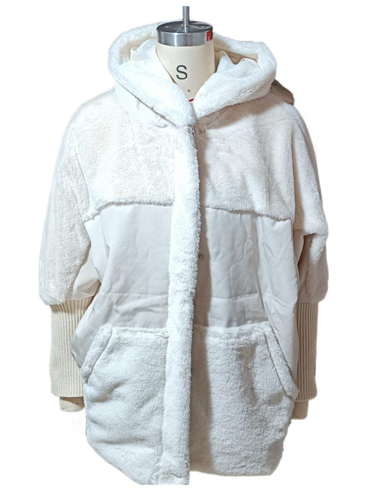 Women's Light Gray Quilted Hooded Winter Coat with Faux Fur Trim and Ribbed Sleeve Detail