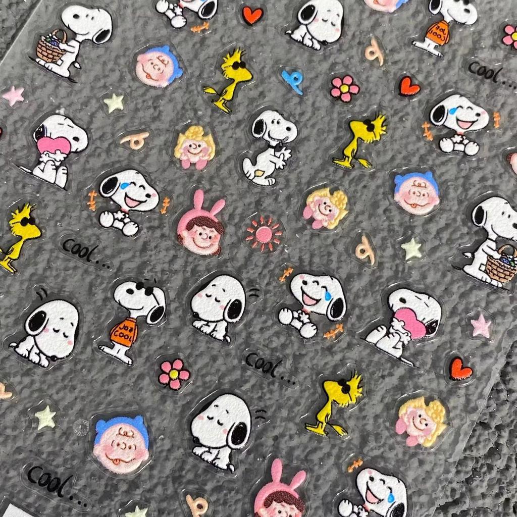 Trendige Snoopy 3D-Präge-Cartoon-Aufkleber für Nägel, Journaling, Wasserflaschen und Handys