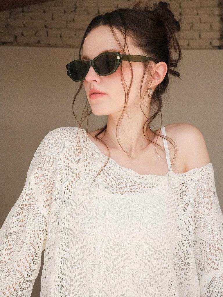 KOOLKITTEN Crochet Lace Sleeveless Knit Top 2 Colors
