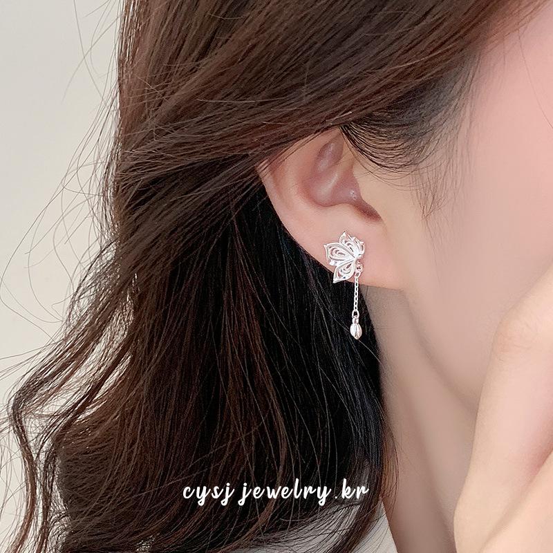 Cui Yan S925 Sterling Silver Korean Sweet Hollow Butterfly Tassel Earrings for Women - High-End Niche Style