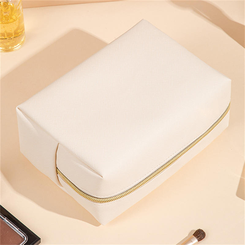 Portable Travel Zipper Cosmetic Pouch Water Resistant PU Leather Makeup Toiletry Organizer Bags for Women